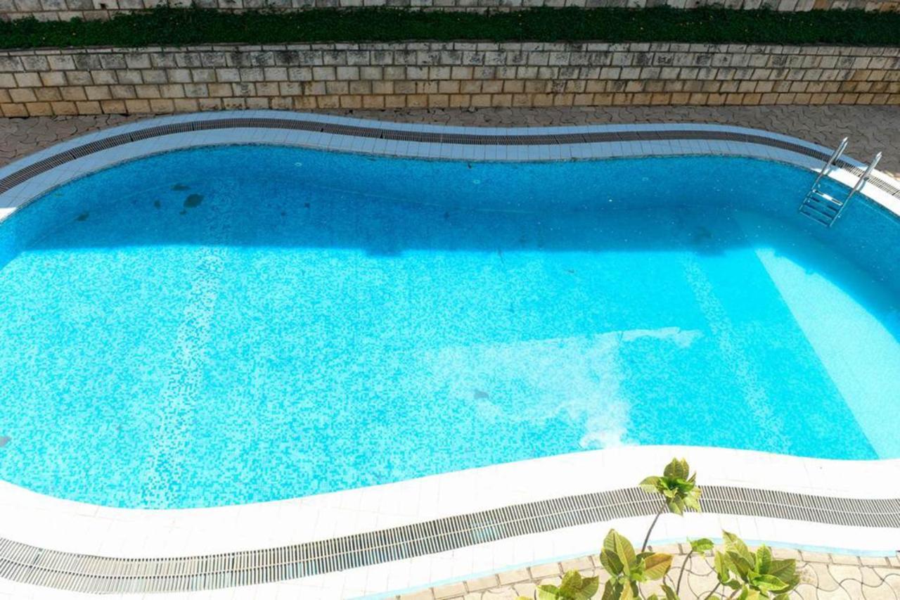 Room In Bb - Enjoy You Vacation Wail Staying In This Single Room Fit For 2 People كيغالي المظهر الخارجي الصورة