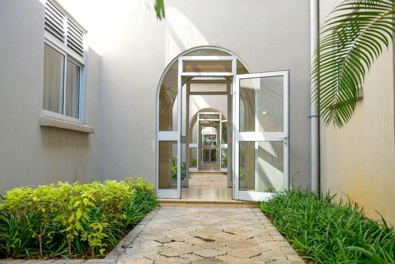 Room In Bb - Enjoy You Vacation Wail Staying In This Single Room Fit For 2 People كيغالي المظهر الخارجي الصورة